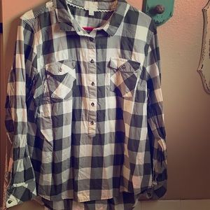 Plaid green and white button up